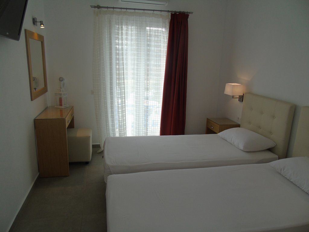 Suites 2*